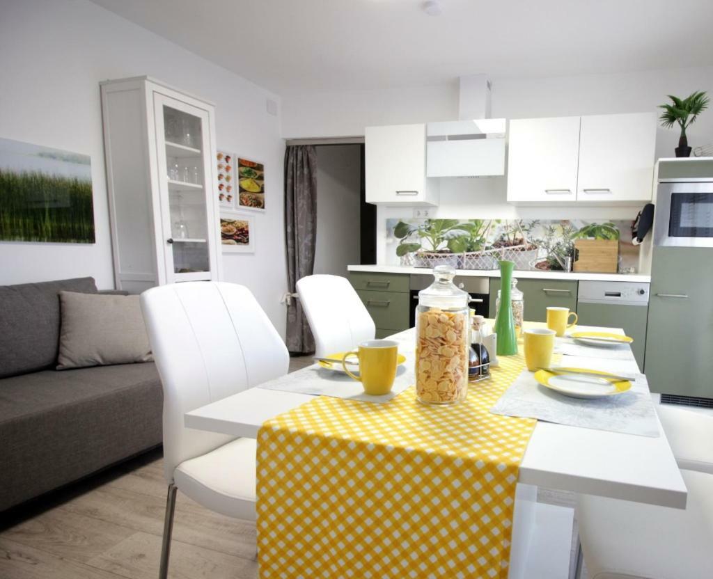 Baum Apartments バート・タッツマンスドルフ エクステリア 写真